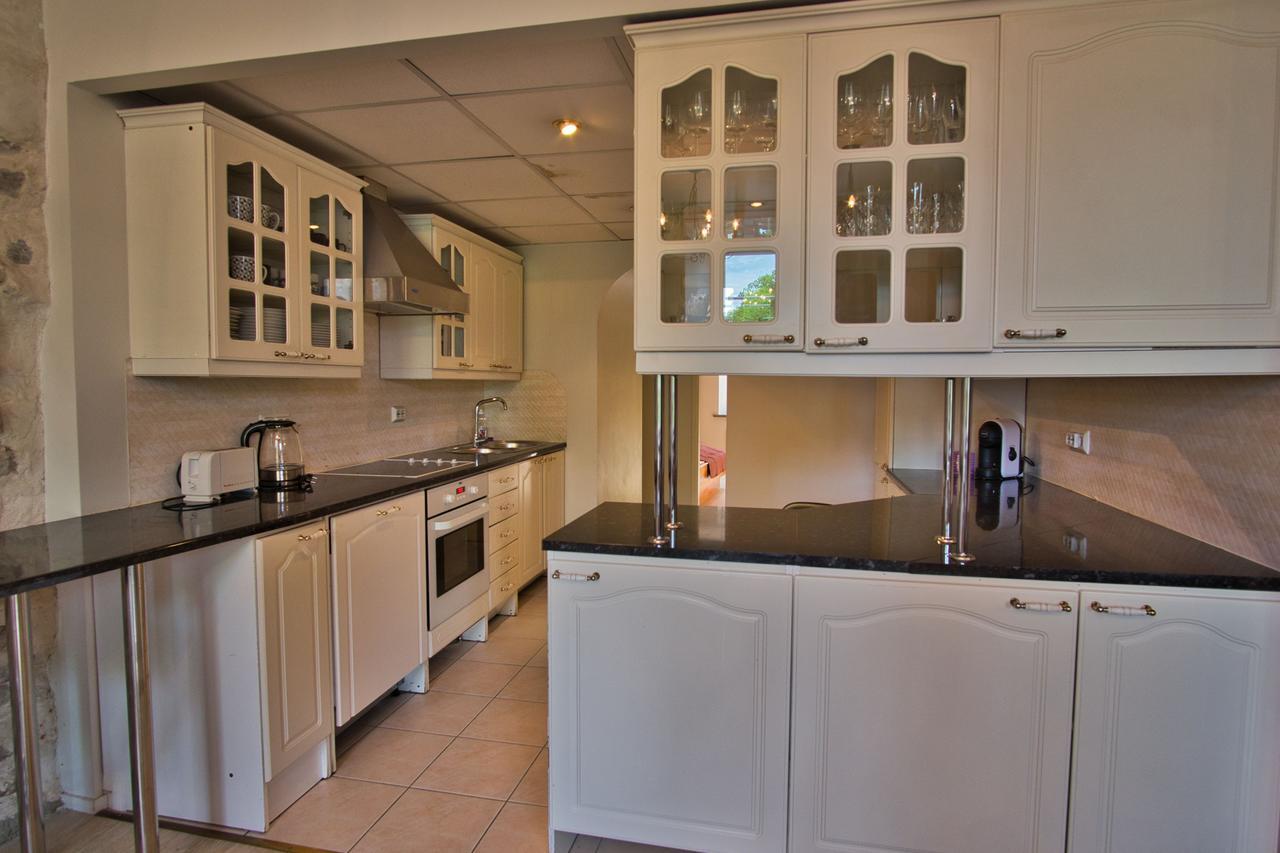 Dream Stay - Old Town Church View Apartment With Sauna Tallinn Exteriör bild